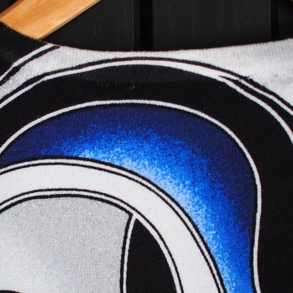 White House Black Market | Button-Down Cardigan - Picture 6 of 8